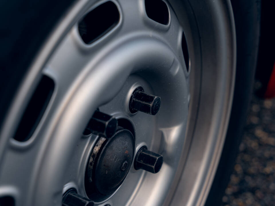 Image 36/63 of Porsche 911 R (1967)