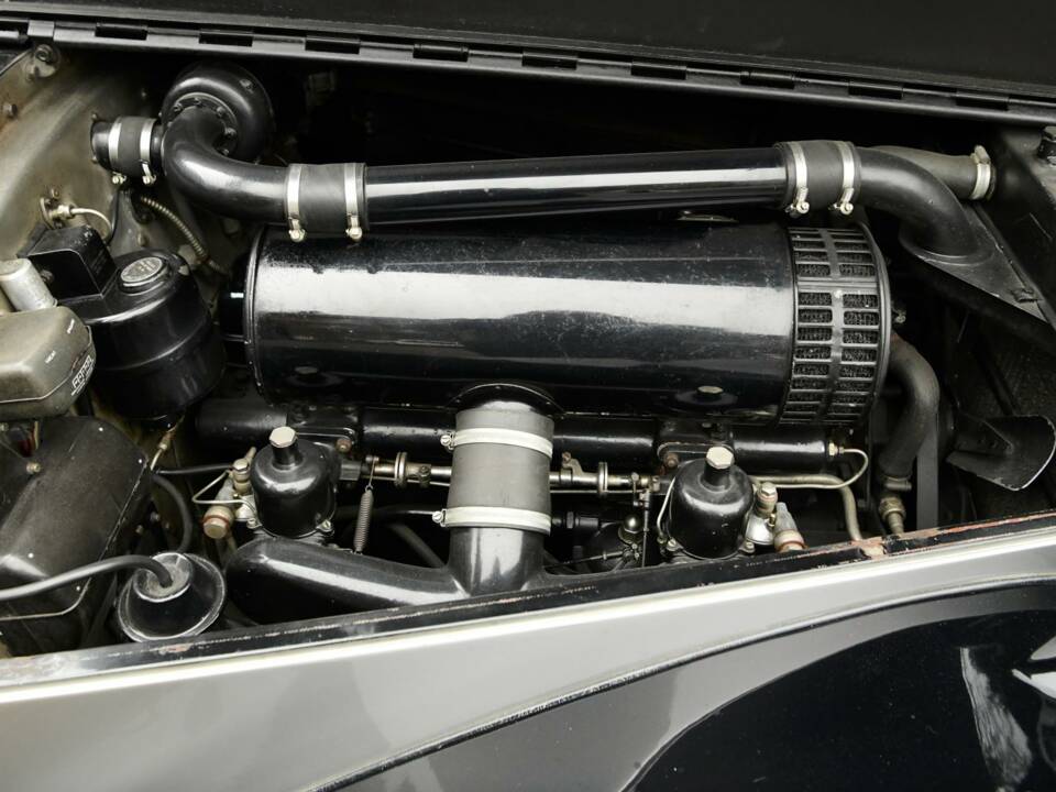 Image 26/50 of Bentley Mark VI (1950)