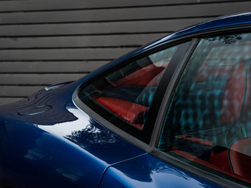 Bild 51/66 von Ferrari 550 Maranello (2000)