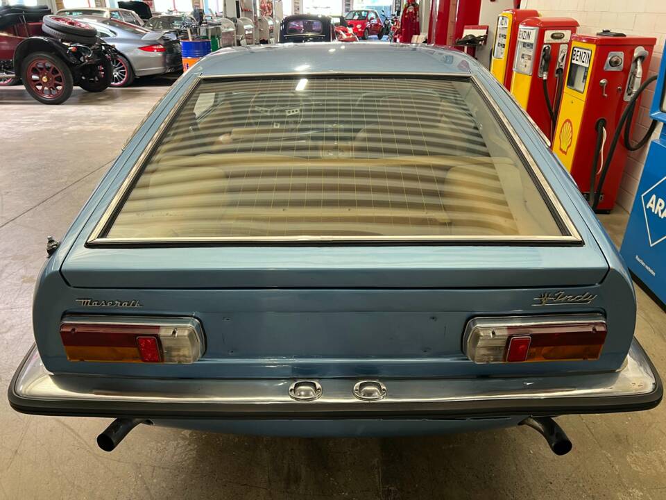 Image 15/16 of Maserati Indy 4200 (1970)