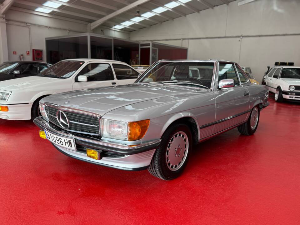 Image 2/34 of Mercedes-Benz 420 SL (1987)