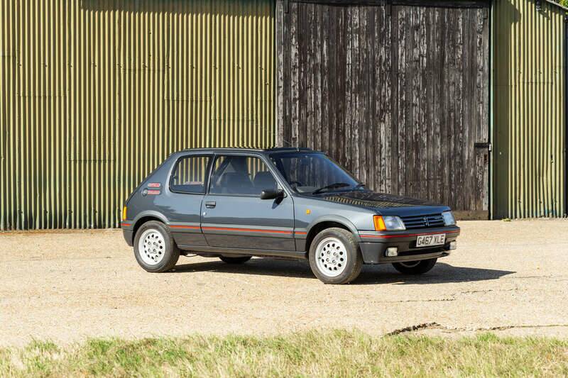Imagen 31/50 de Peugeot 205 GTi 1.6 (1989)