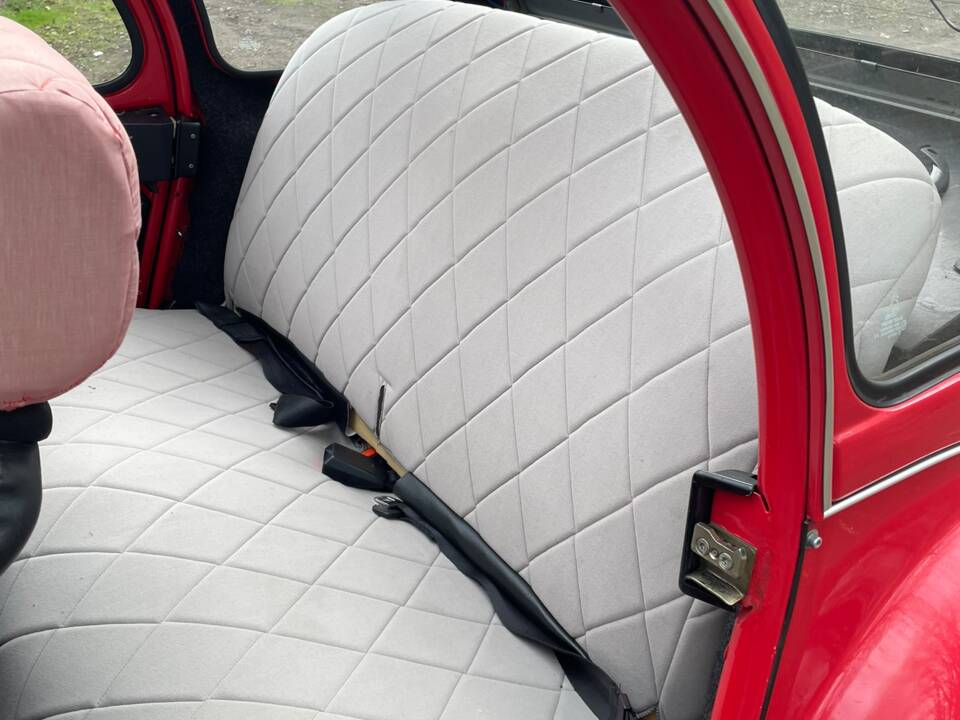 Image 6/9 of Citroën 2 CV 6 (1984)