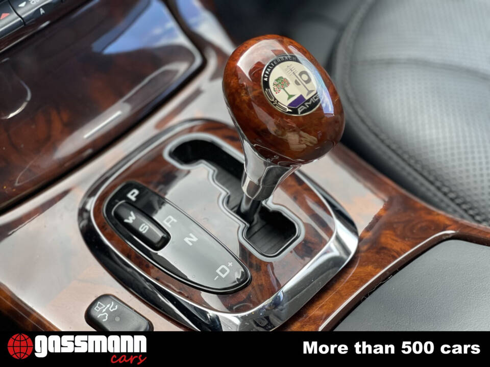 Immagine 12/15 di Mercedes-Benz CL 600 (2002)
