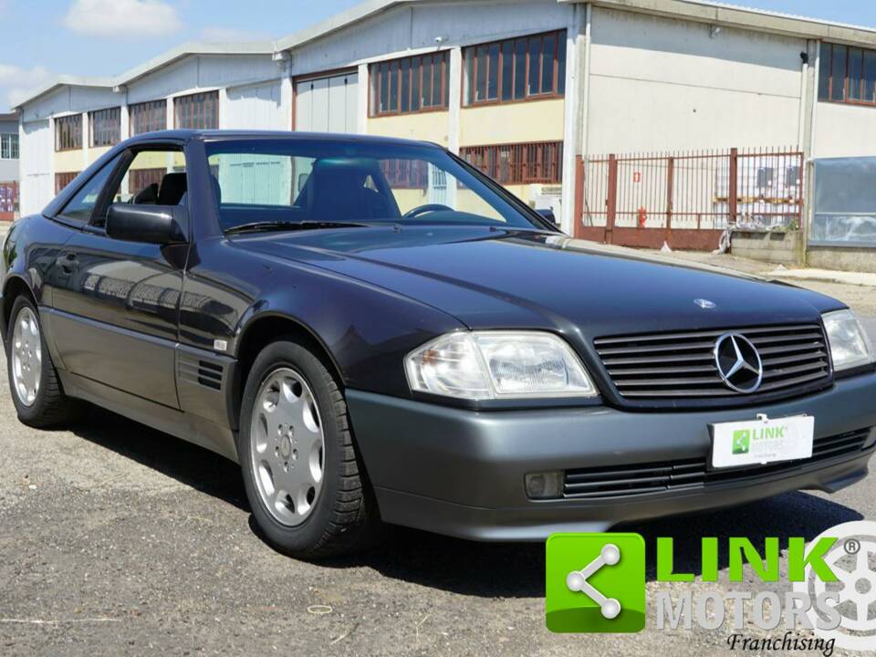 Image 1/10 of Mercedes-Benz SL 280 (1994)