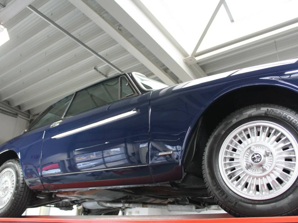 Immagine 7/50 di Alfa Romeo 2000 GTV (1974)