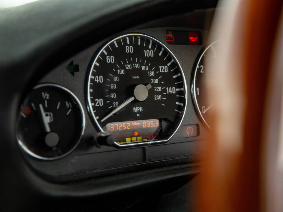 Afbeelding 36/38 van BMW Z4 sDrive28i (1997)