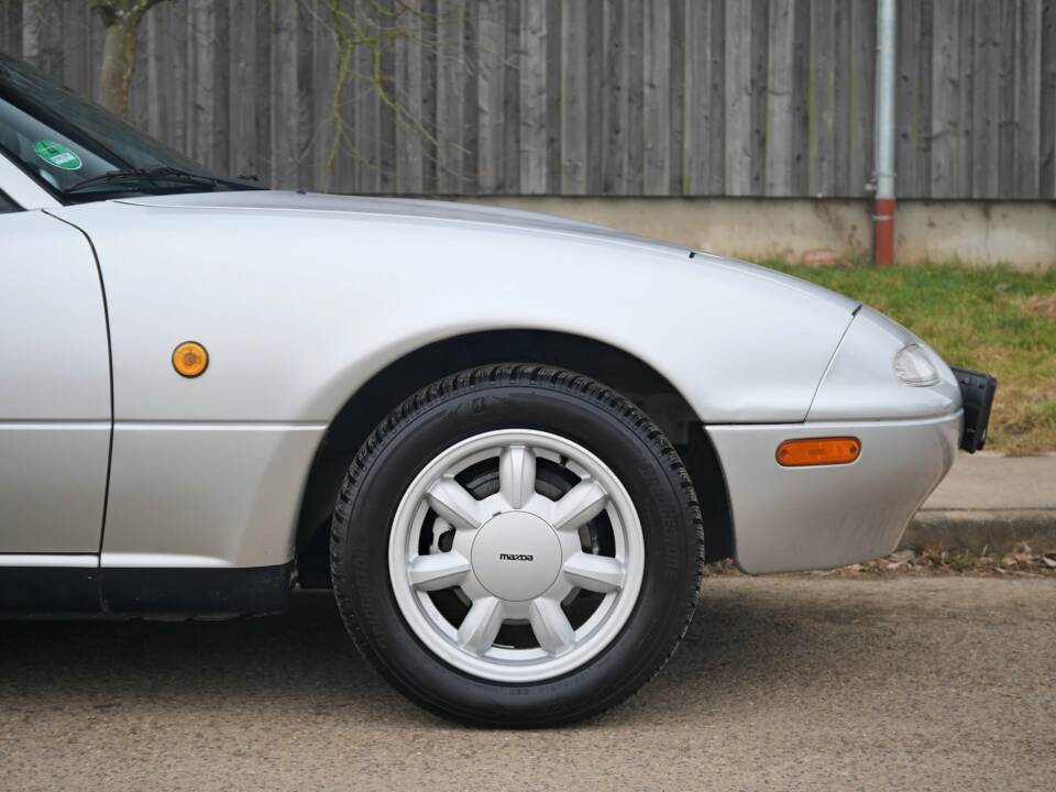 Image 22/48 de Mazda MX-5 1.6 (1900)