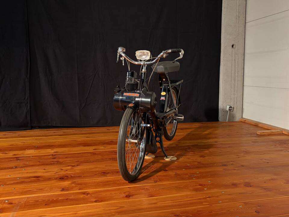 Bild 2/18 von Motobécane Vélosolex Model 3800 (1900)