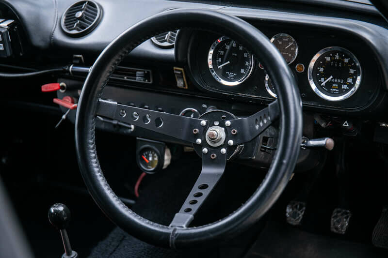 Image 20/40 of Ford Escort Twin Cam (1968)