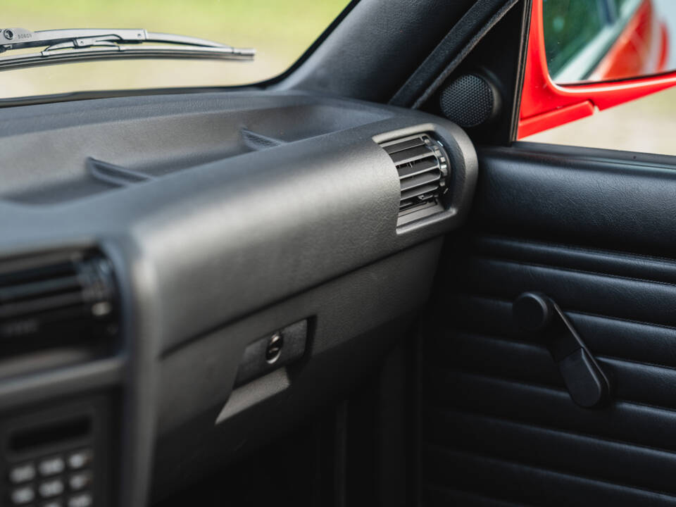 Image 20/50 of BMW M3 (1987)