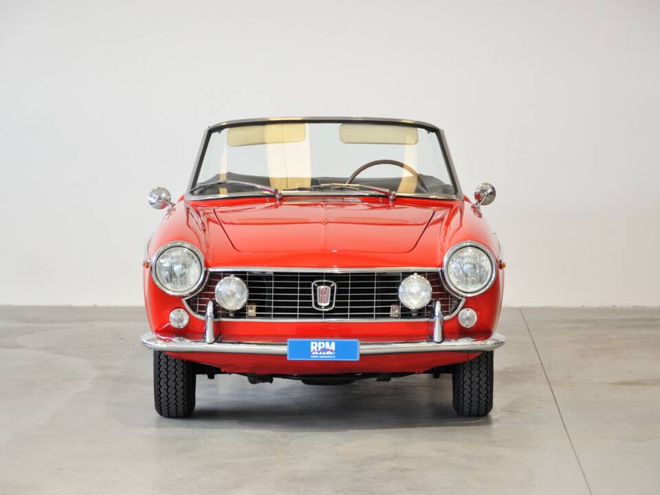 Image 2/29 of FIAT 1500 (1964)