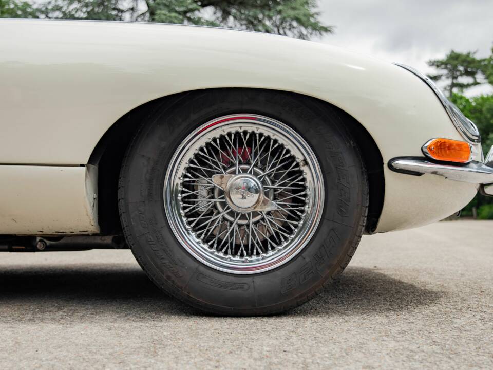 Image 28/50 de Jaguar Type E 3.8 (1963)