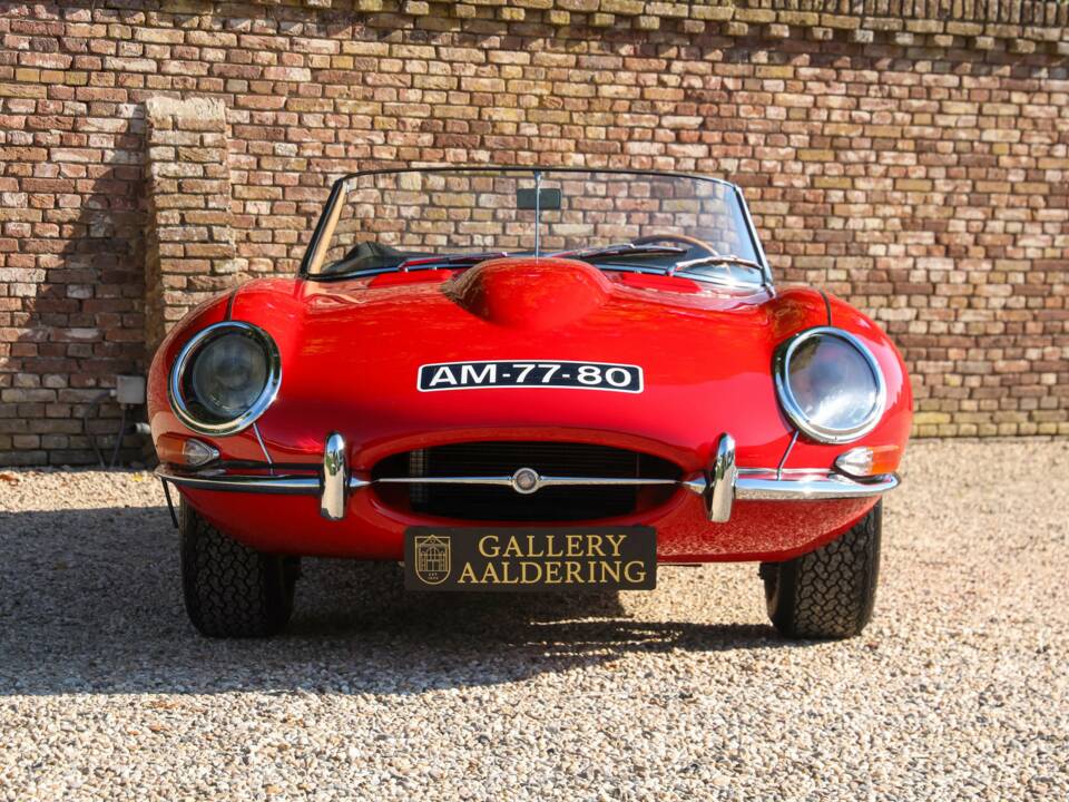 Image 9/50 de Jaguar Type E 3.8 (1964)