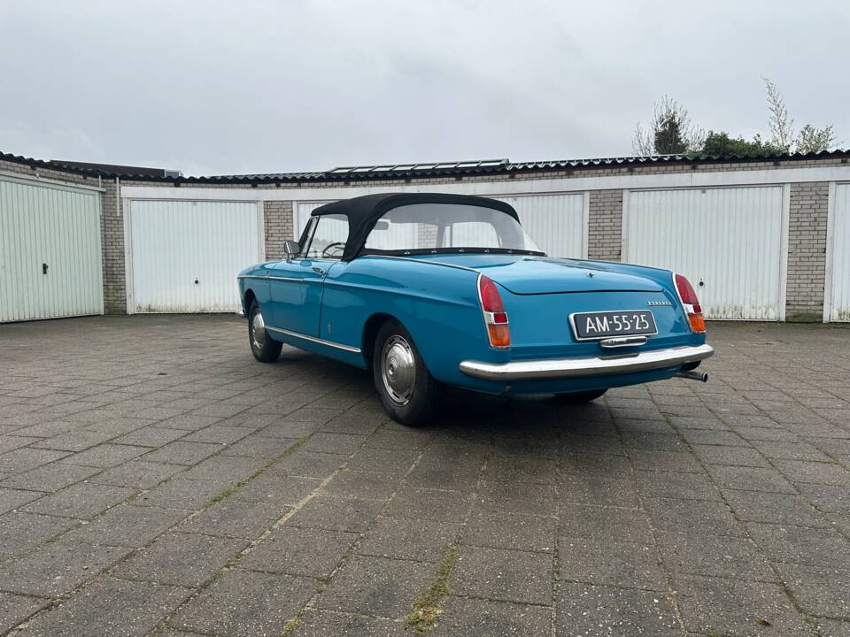 Bild 11/36 von Peugeot 404 Cabriolet (1967)