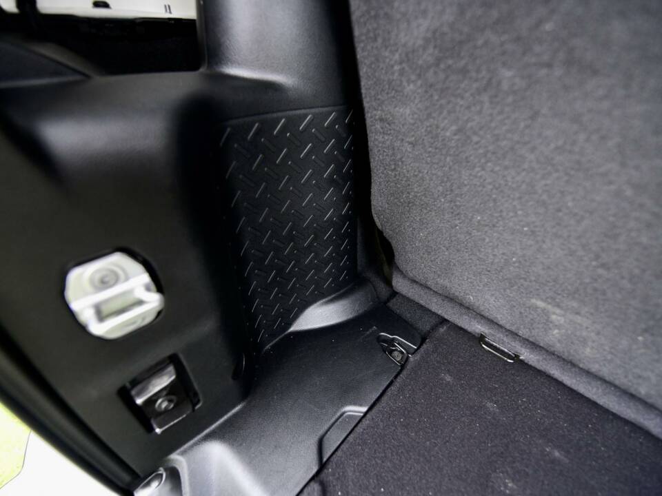 Image 39/50 of Jeep Wrangler 3.6 V6 (2012)