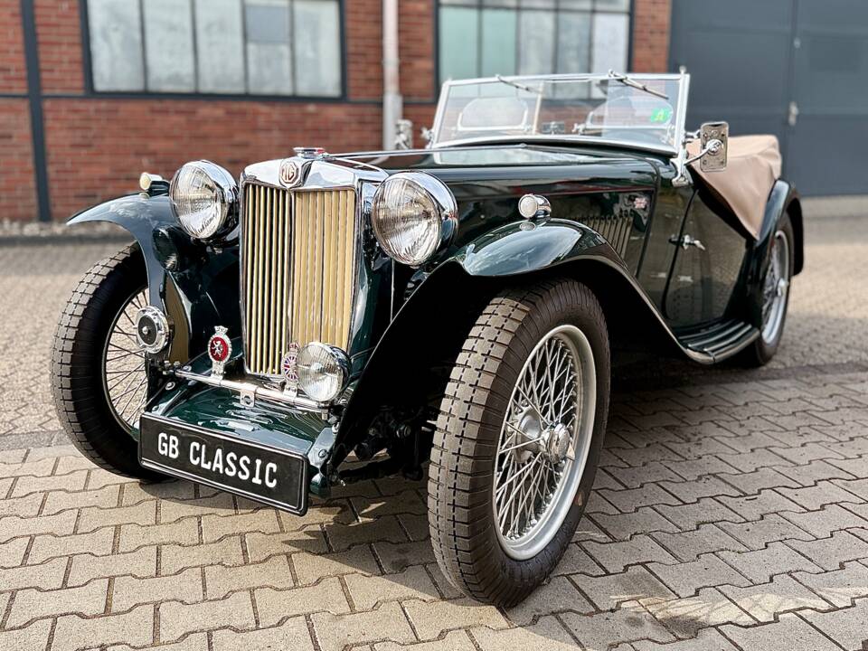 Image 1/30 de MG TC (1947)