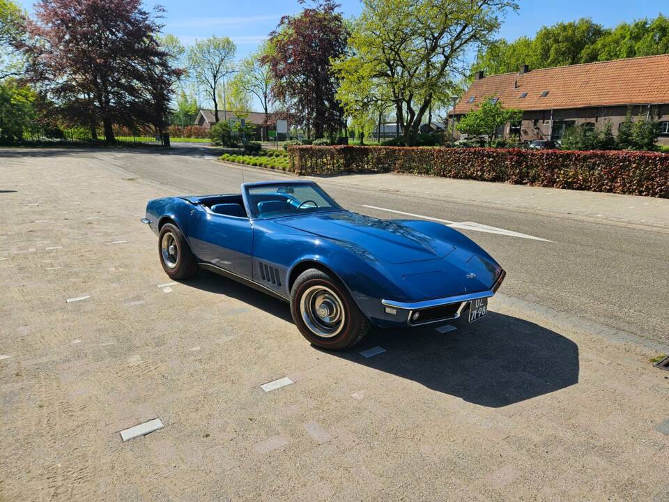 Bild 2/22 von Chevrolet Corvette Stingray (1968)