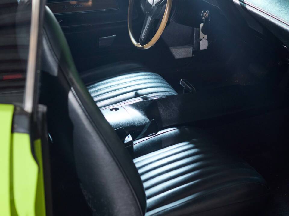 Immagine 30/71 di Dodge Challenger R/T (1970)
