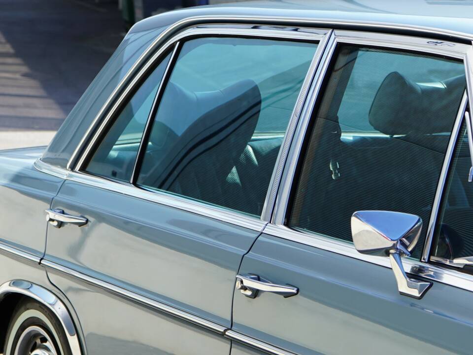 Bild 3/50 von Mercedes-Benz 300 SEL 6.3 (1972)