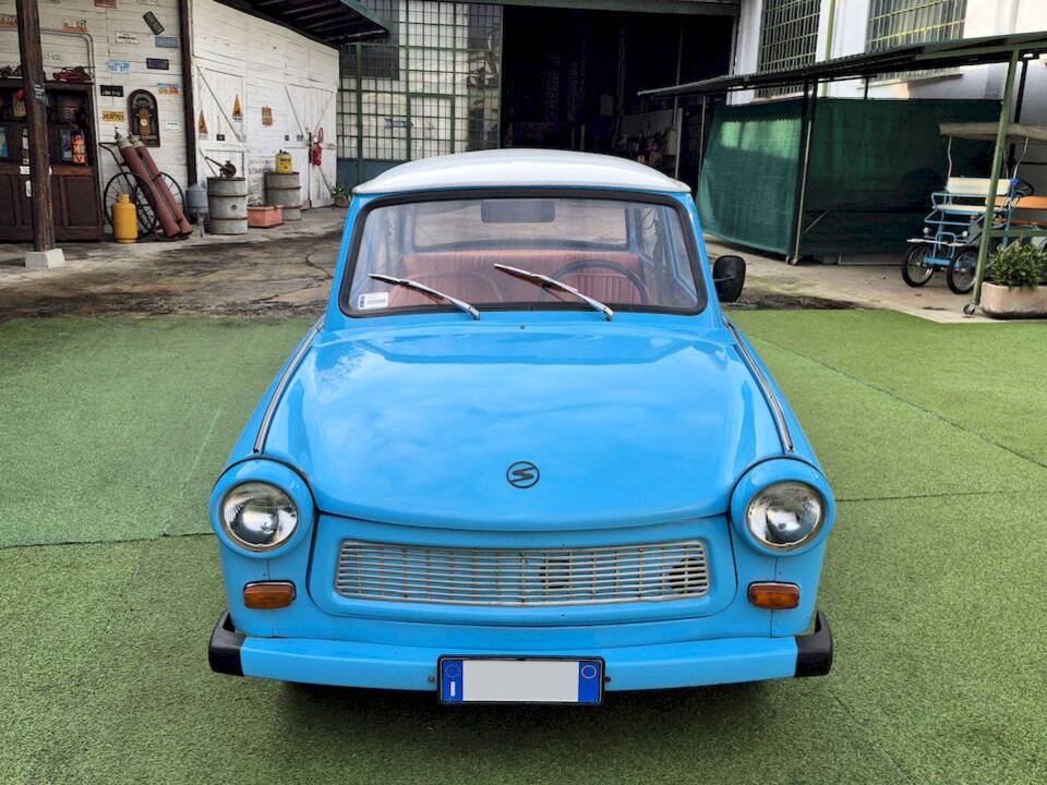 Image 17/45 of Trabant 601 (1966)