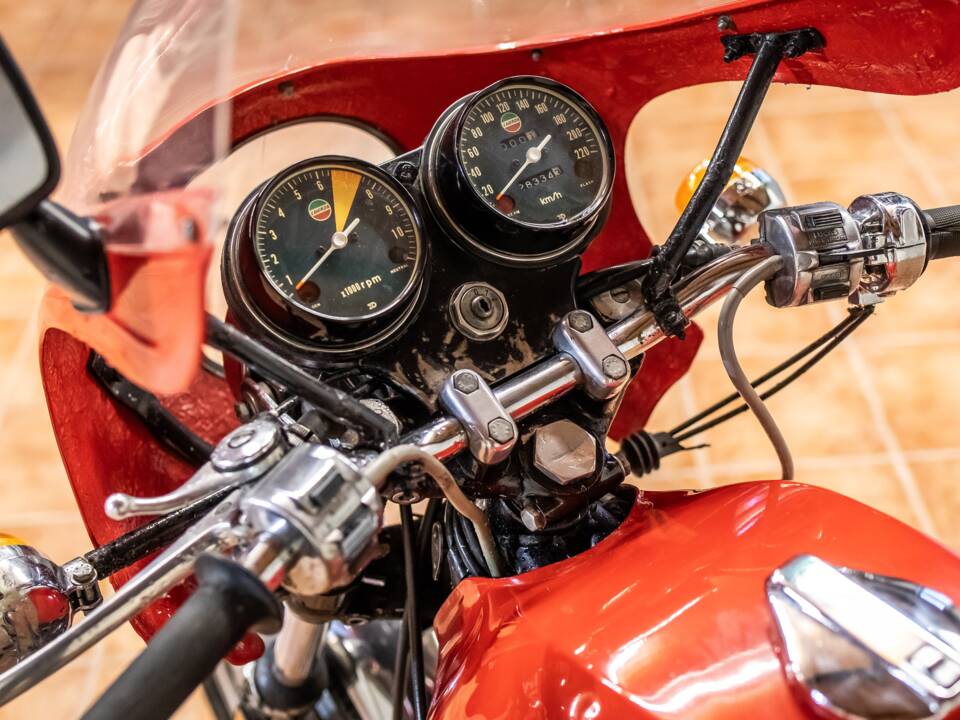 Image 4/14 de Laverda 750 SF 3 (1976)