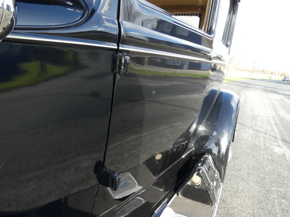 Immagine 38/43 di Ford Model A Tudor Sedan (1931)