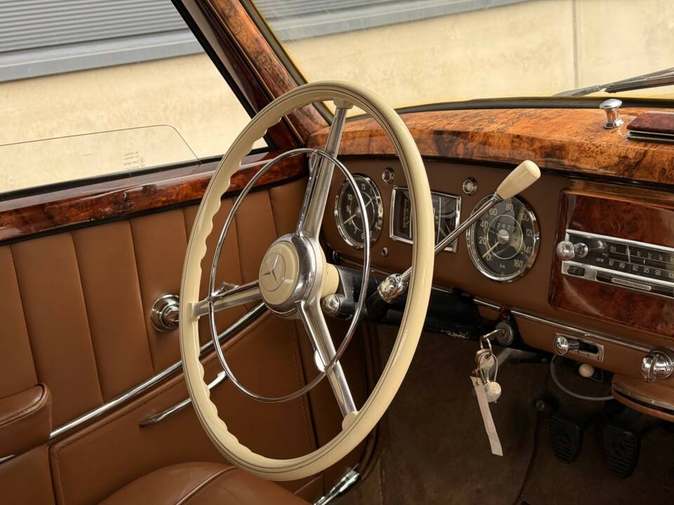 Bild 12/30 von Mercedes-Benz 220 Coupe (1954)