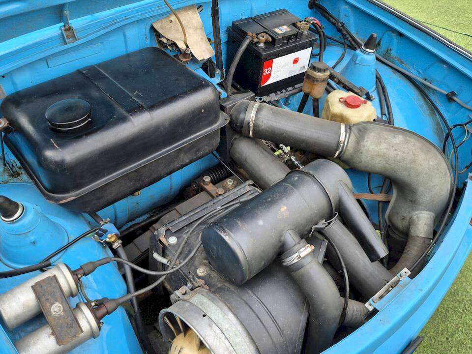 Image 42/45 of Trabant 601 (1966)