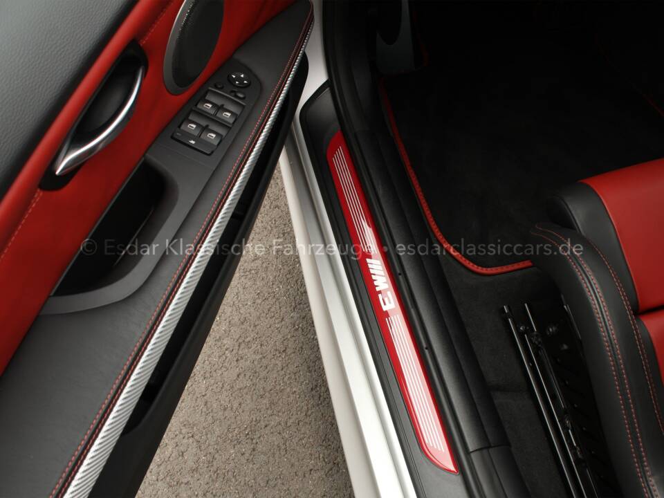 Image 26/41 of BMW M3 (2013)