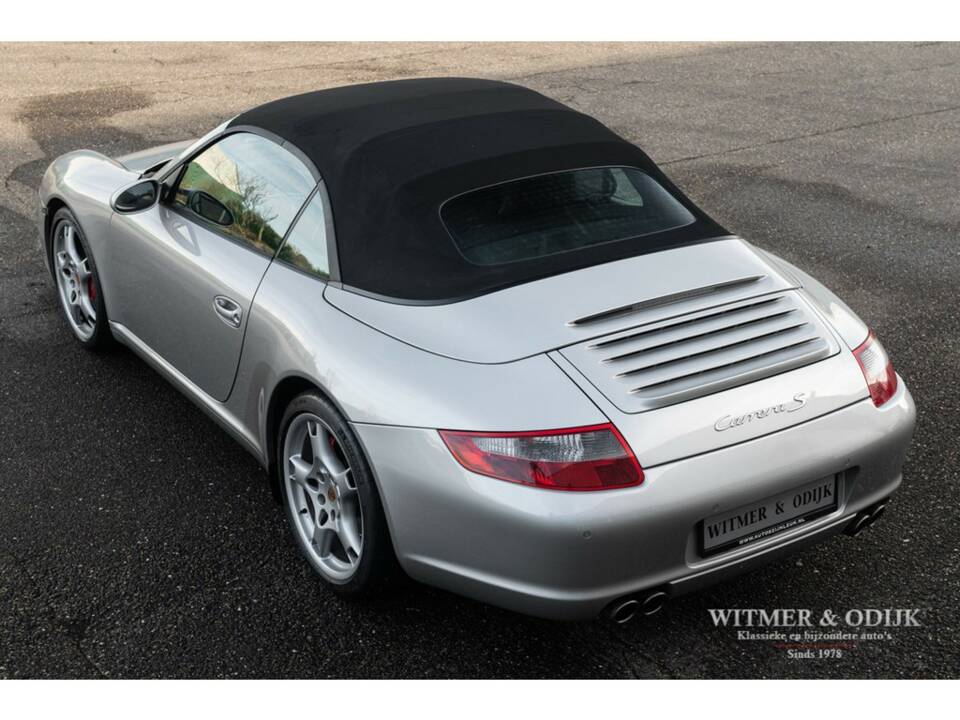 Bild 3/18 von Porsche 911 Carrera S (2005)