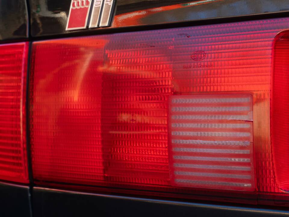 Afbeelding 19/73 van Audi 100 S4 Quattro (1993)