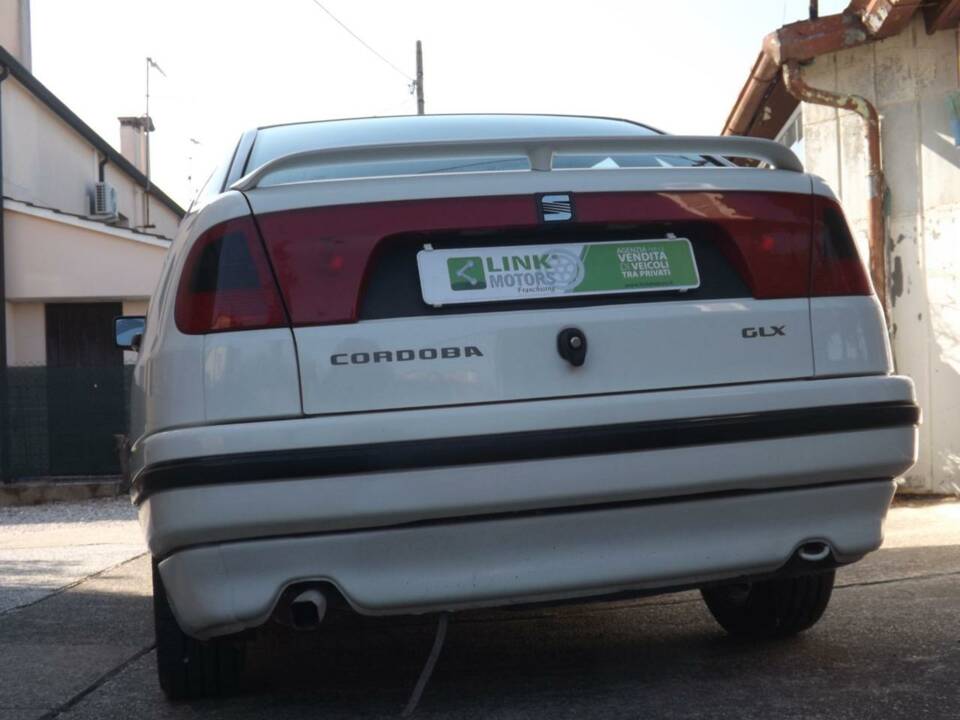 Image 8/50 of SEAT Cordoba 1.6i (1994)