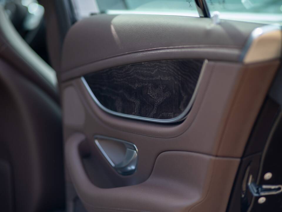 Image 28/85 of Mercedes-Benz CLS 450 4MATIC (2018)