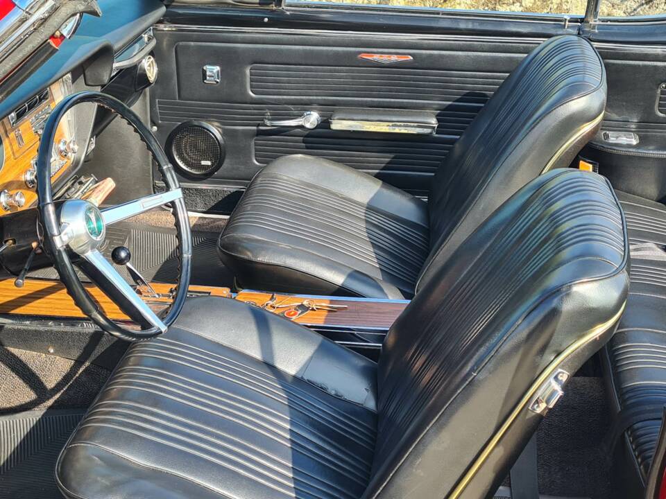 Image 13/23 of Pontiac GTO (1967)