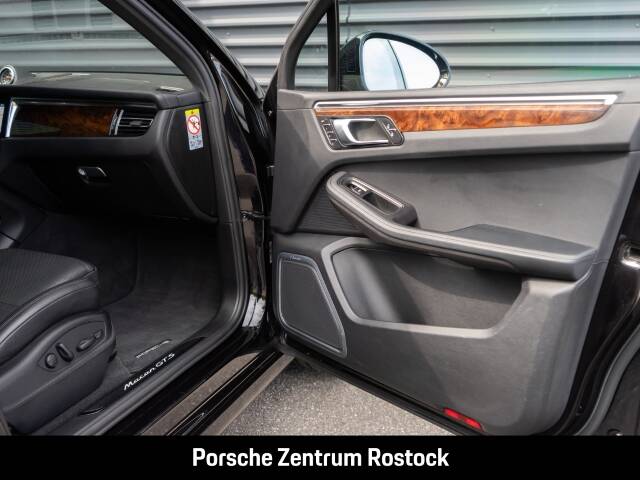 Image 18/36 de Porsche Macan GTS (2020)