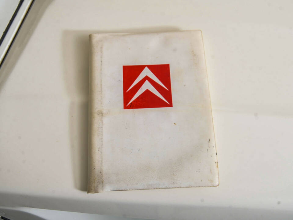 Image 45/50 de Citroën 2 CV 6 (1987)
