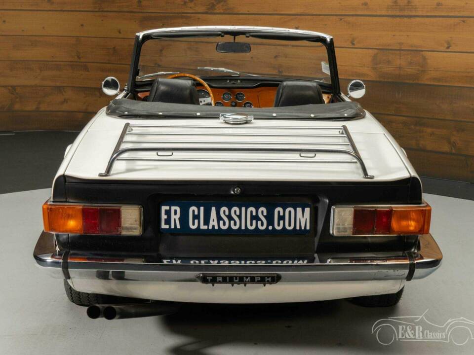 Afbeelding 6/19 van Triumph TR 6 (1976)