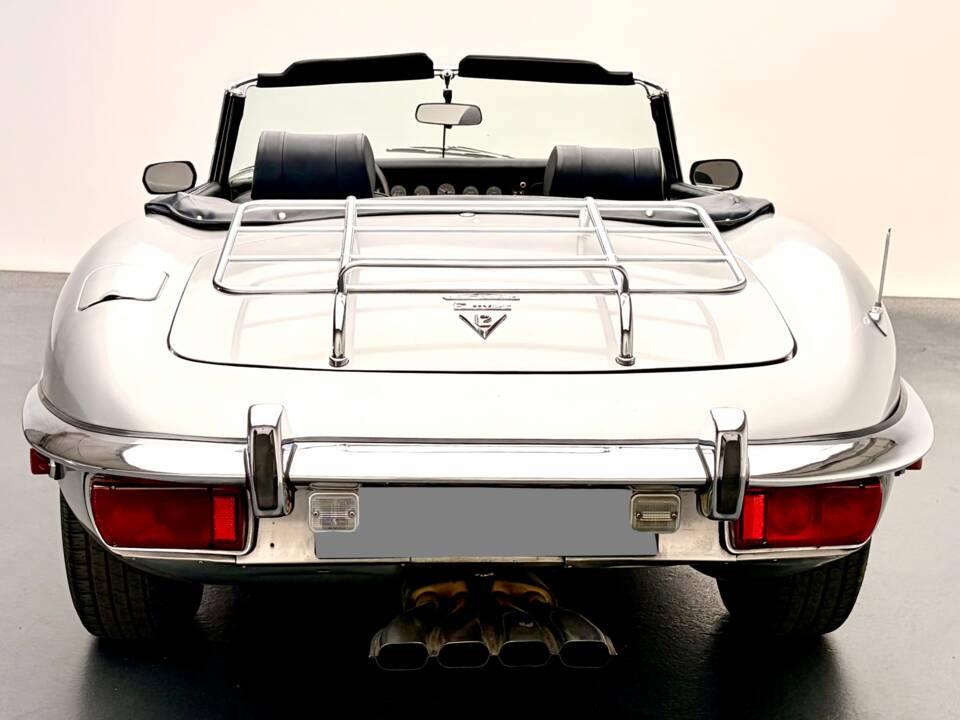 Image 5/18 de Jaguar Type E V12 (1973)
