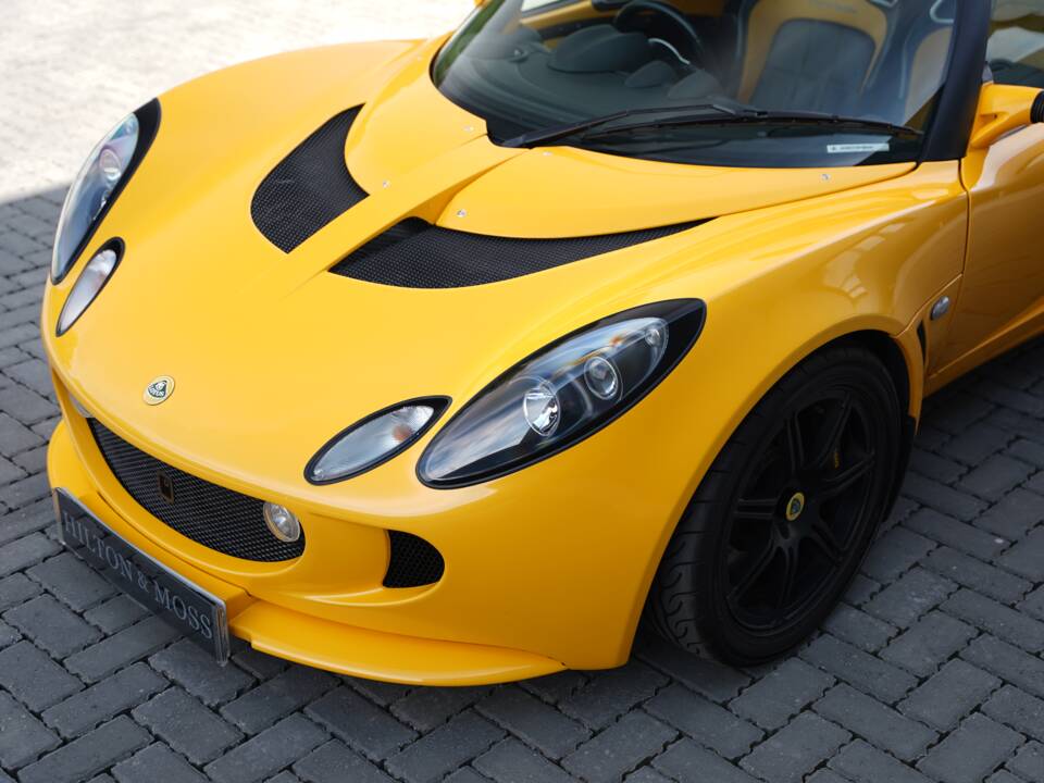 Image 26/50 of Lotus Exige S 240 (2008)