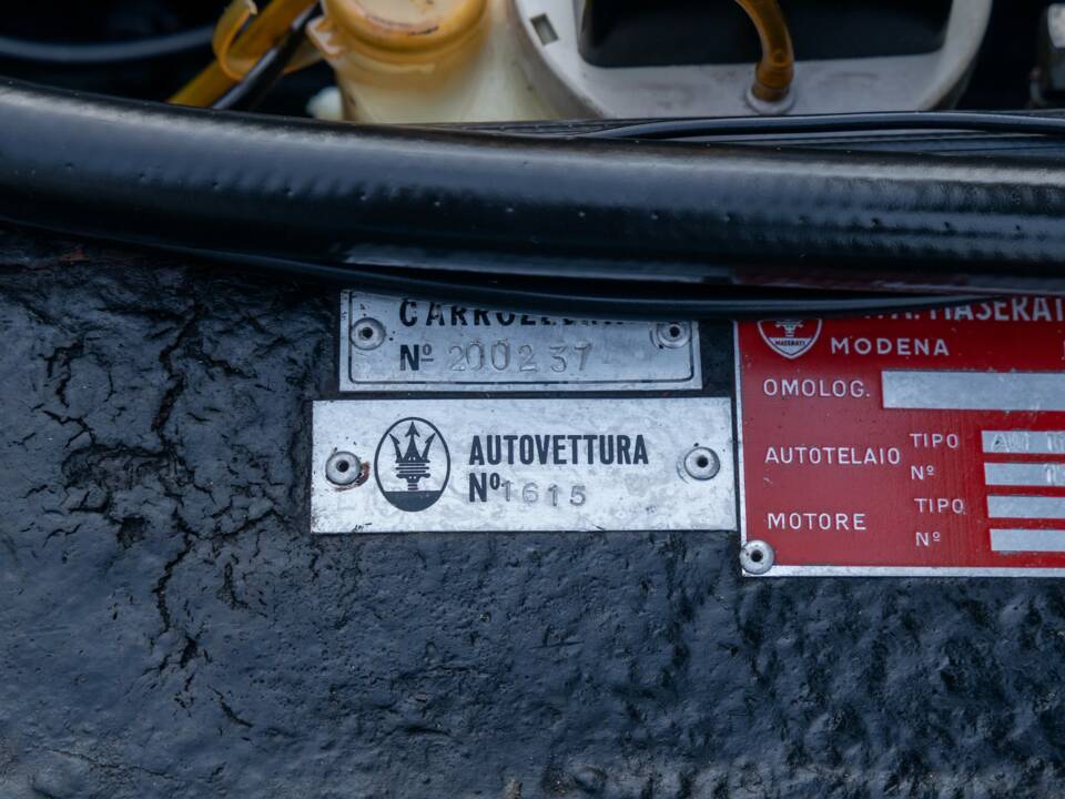 Image 31/50 of Maserati Indy 4900 (1971)