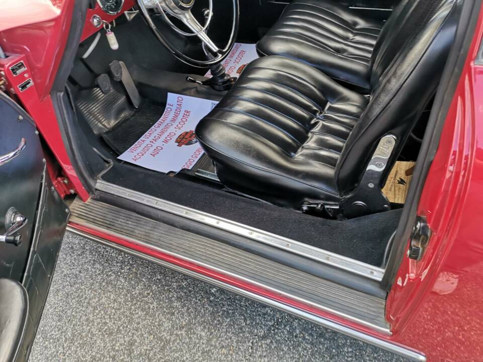 Image 53/63 of Porsche 356 C 1600 (1963)