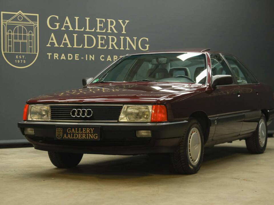 Image 16/50 de Audi 100 - 2.3E quattro (1990)