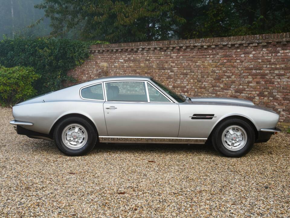 Afbeelding 22/50 van Aston Martin V8 (1974)