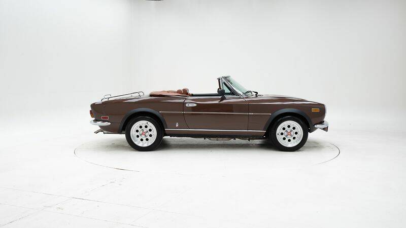 Afbeelding 6/15 van FIAT Spider 2000 Pininfarina 50th Anniversary Edition (1979)