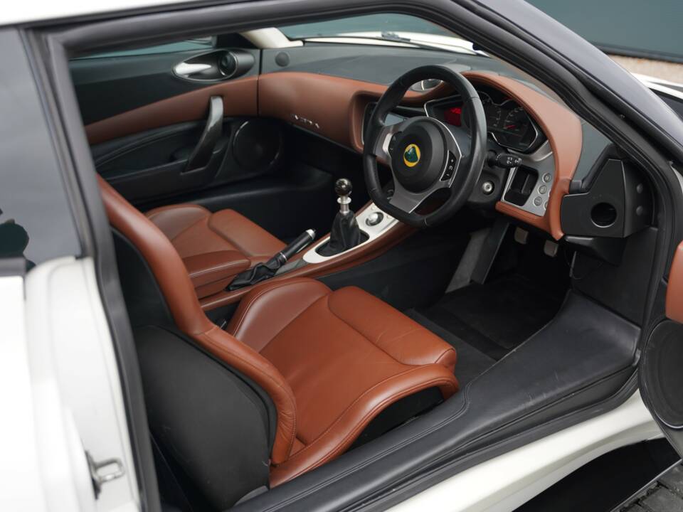 Bild 12/50 von Lotus Evora S (2009)