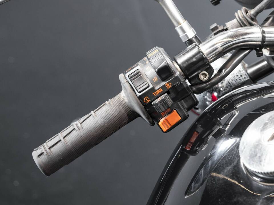 Bild 29/46 von Moto Morini New York 350 (1988)