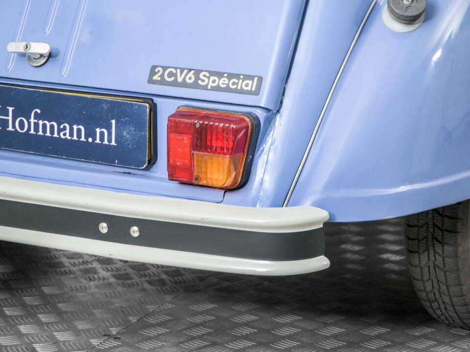 Image 29/50 of Citroën 2 CV 6 (1985)