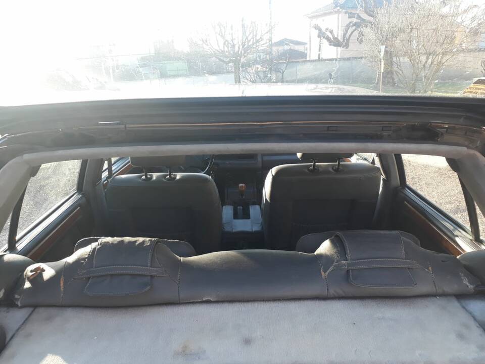 Bild 8/8 von Renault R 25 2.2 (1991)