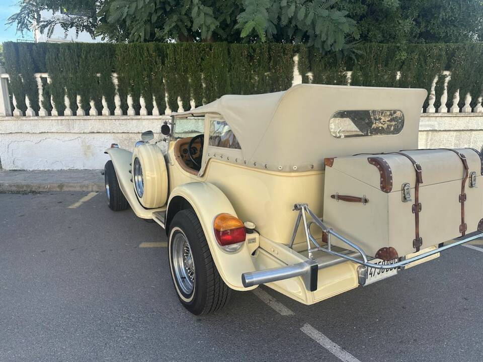 Image 3/8 de Excalibur Phaeton Series III (1979)